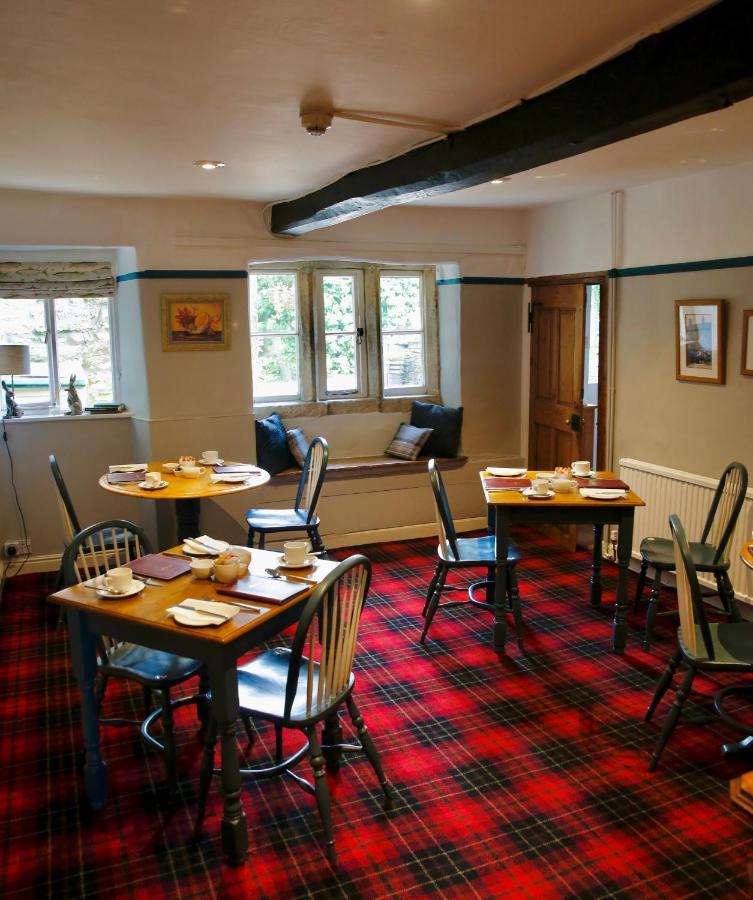 فندق آشفيلد هاوس غراسينغتون المظهر الخارجي الصورة The dining room at the Old Inn