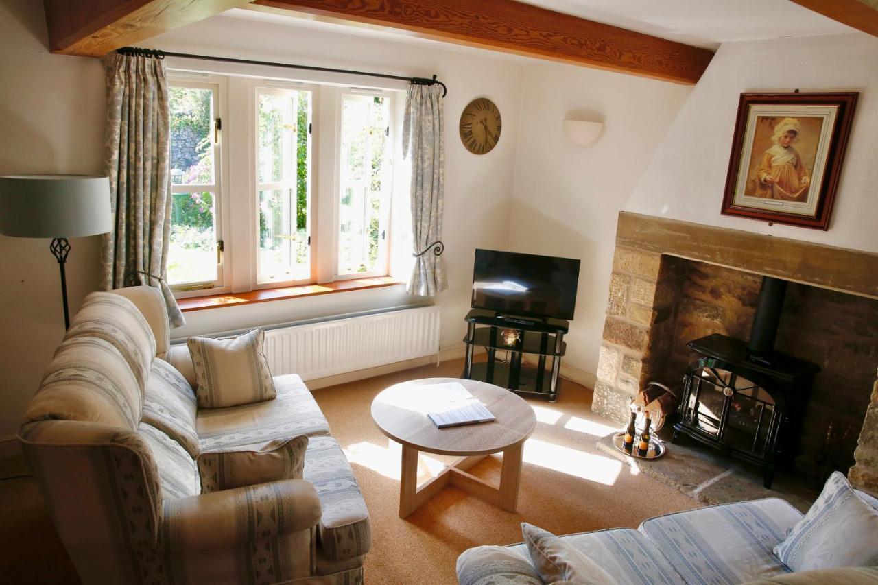 فندق آشفيلد هاوس غراسينغتون المظهر الخارجي الصورة The living room at The Old School House